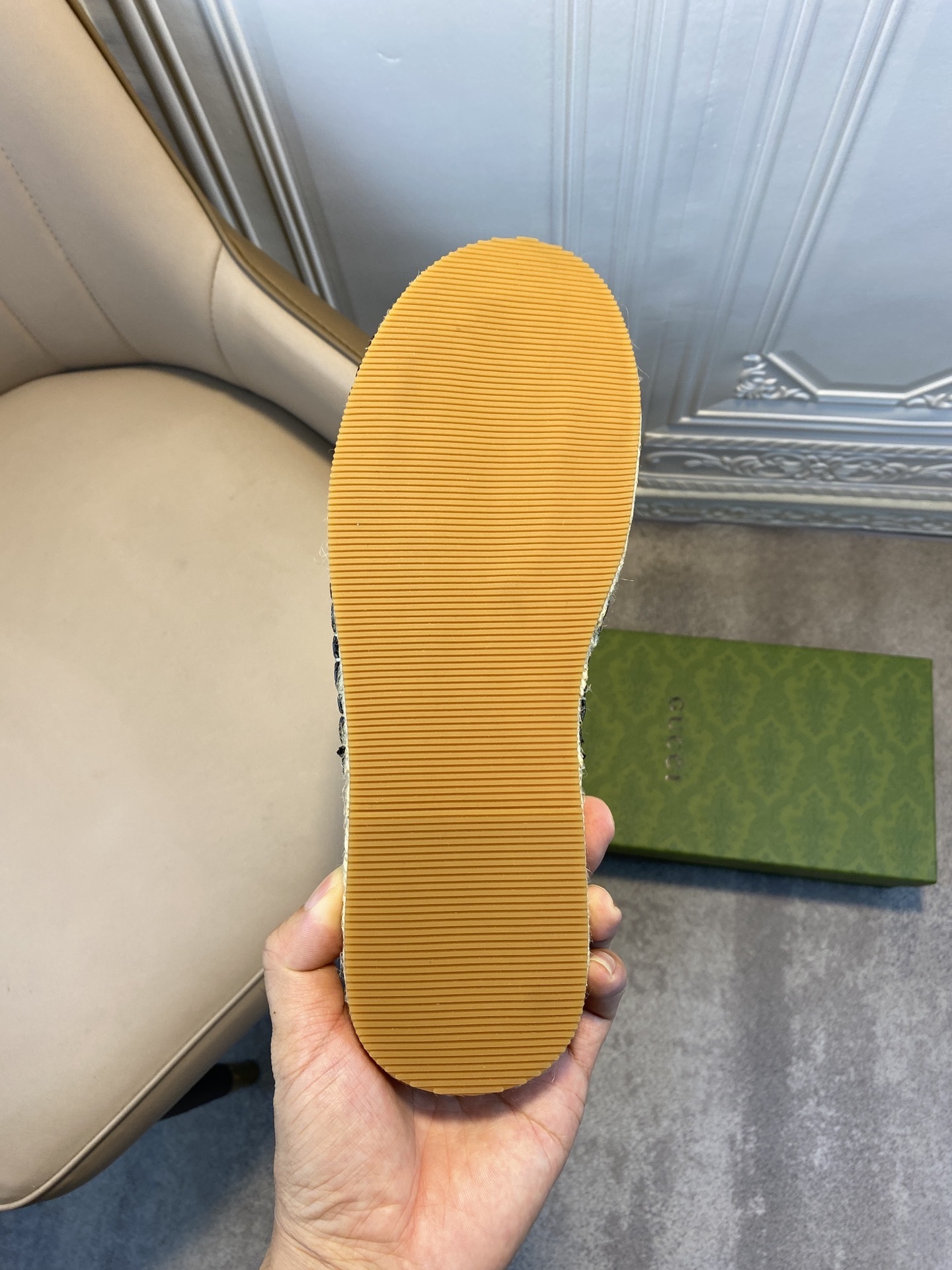 gucci shoes/sneakers-384