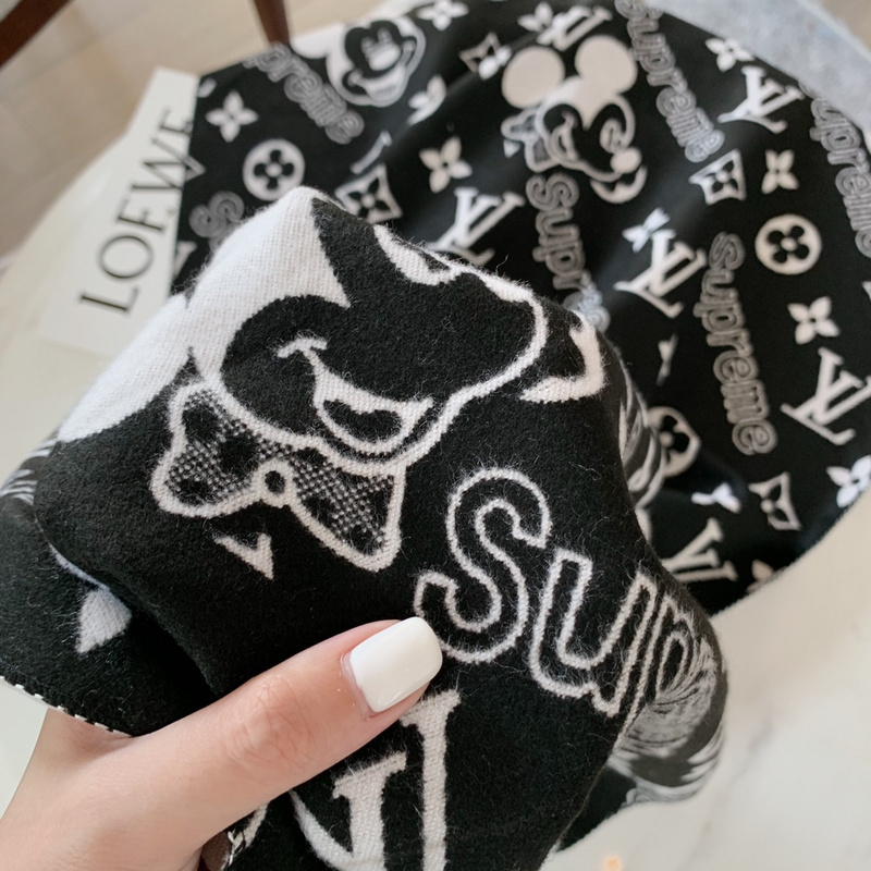 Brand Scarf and Blanket LV SCARF 200910E20A34