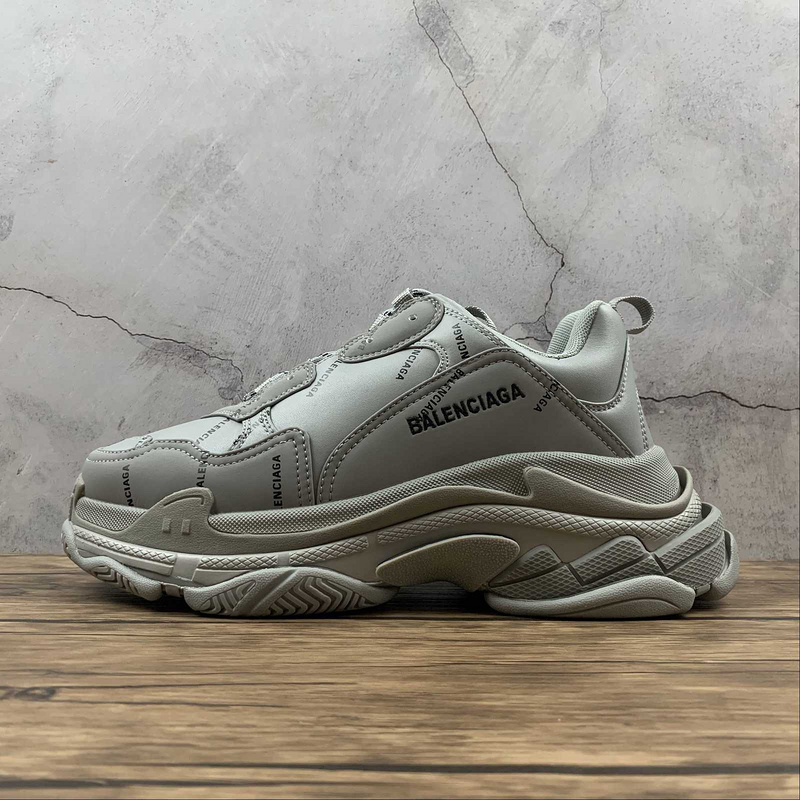 triple s 470 BA LEN CIAGA TRIPLE S SNEAKER DADSHOE LIGHT GREY LIGHT GREY BLACK WOMAN 35 39 MA