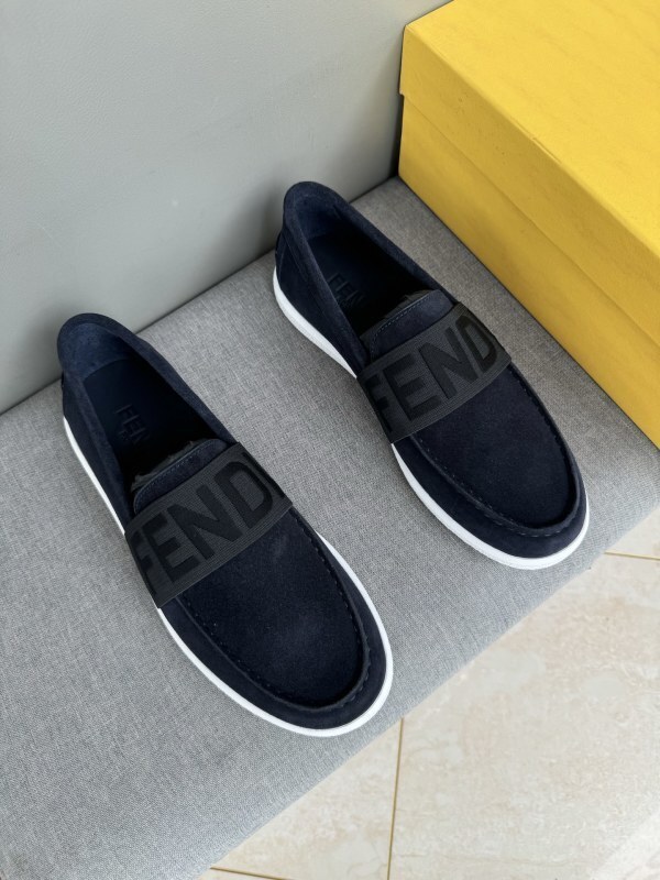 FENDI Men shoes -FENDI 00373209