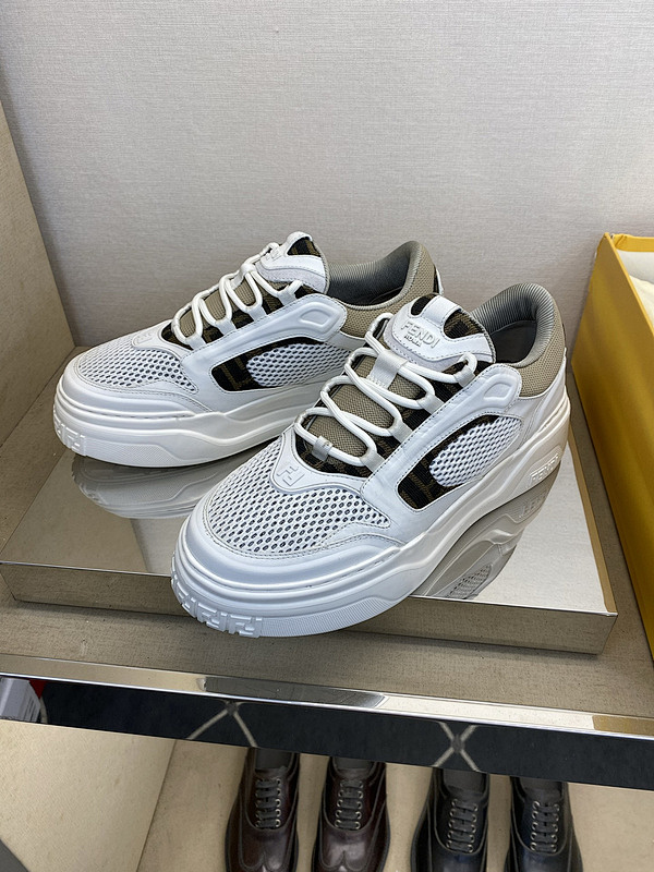 FENDI Men shoes -FENDI 0042916E