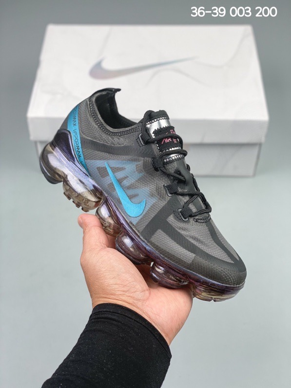 VAPORMAX 3C0A