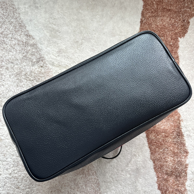 Gucci bags Gucci tote bag(386D)