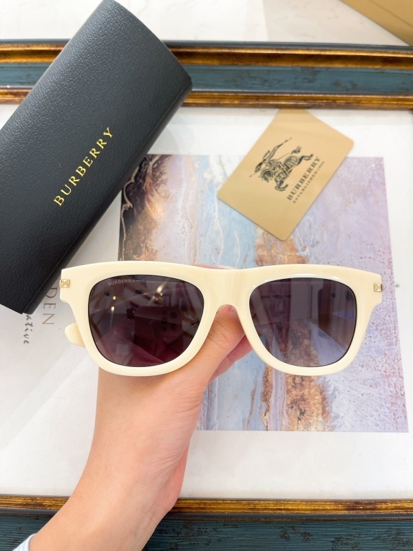 BURBERRY glasses -BURBERRY 002220DB