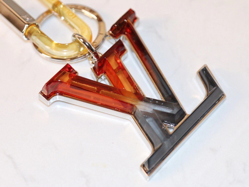 LV PRISM BAG CHARM AND KEY HOLDER MP2365(935D)