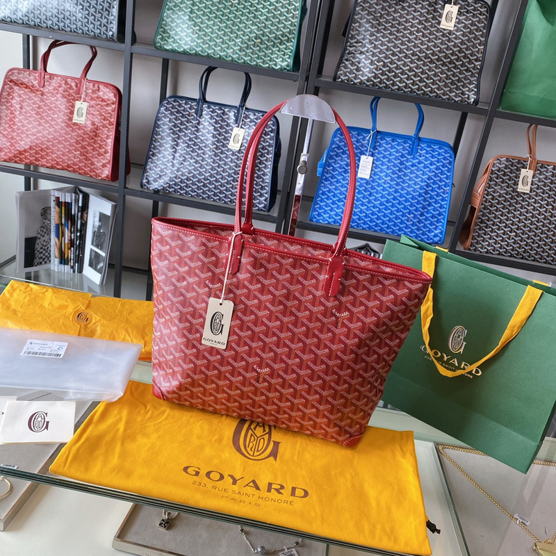 Red Goya Zipper Artois Dog Teeth Bag BBAB