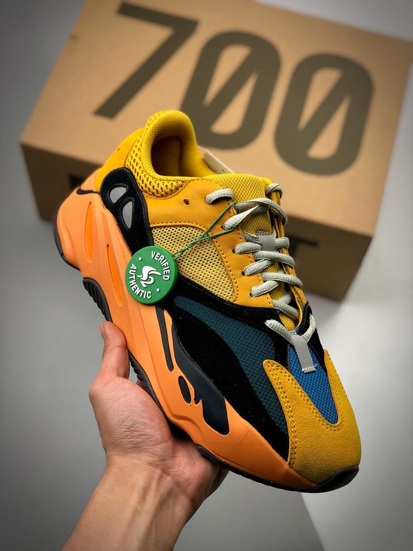 yeezy 700 420 REAL BOOST YEEZY BOOST 700 SUN YELLOW CORE BLACK GREEN ORANGE WOMAN 36 39 MAN 4
