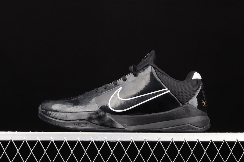 kobe 400 386429 003 ZOOM KOBE 5 BLACK OUT BLACK BLACK METALLIC SILVER DARK GREY MAN 39 46 EB3