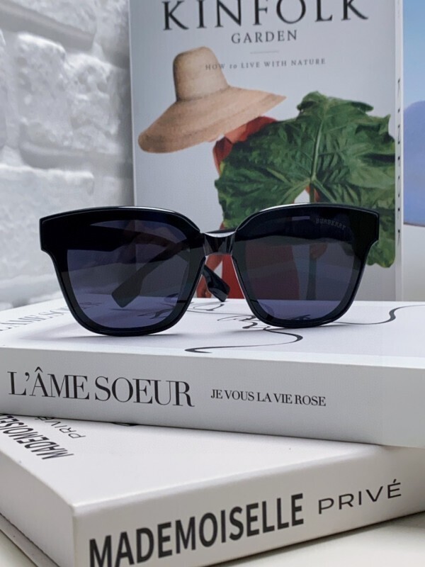 BURBERRY glasses -BURBERRY 0036C606