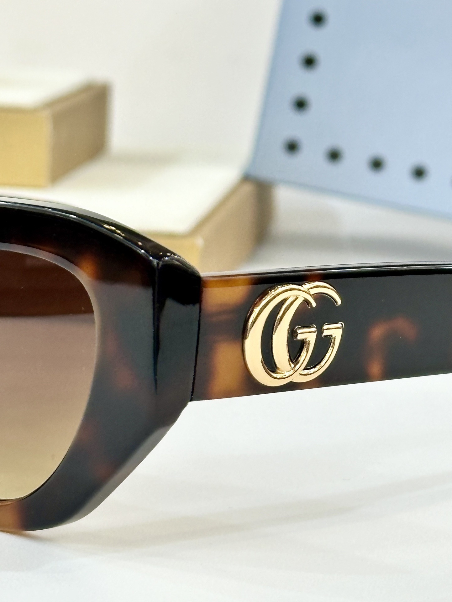 Gucci glasses -Gucci 0006_CM_2