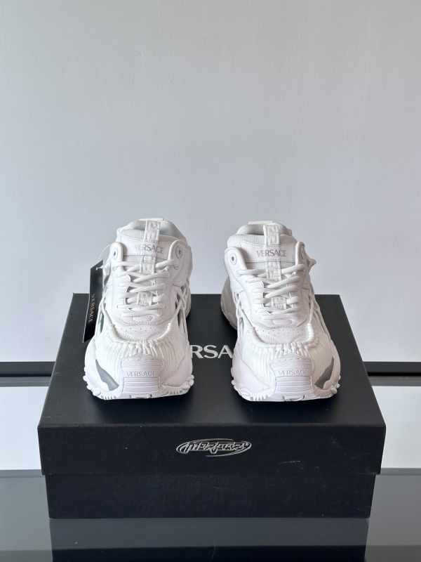 Versace men's shoes -VERSACE 001133A3