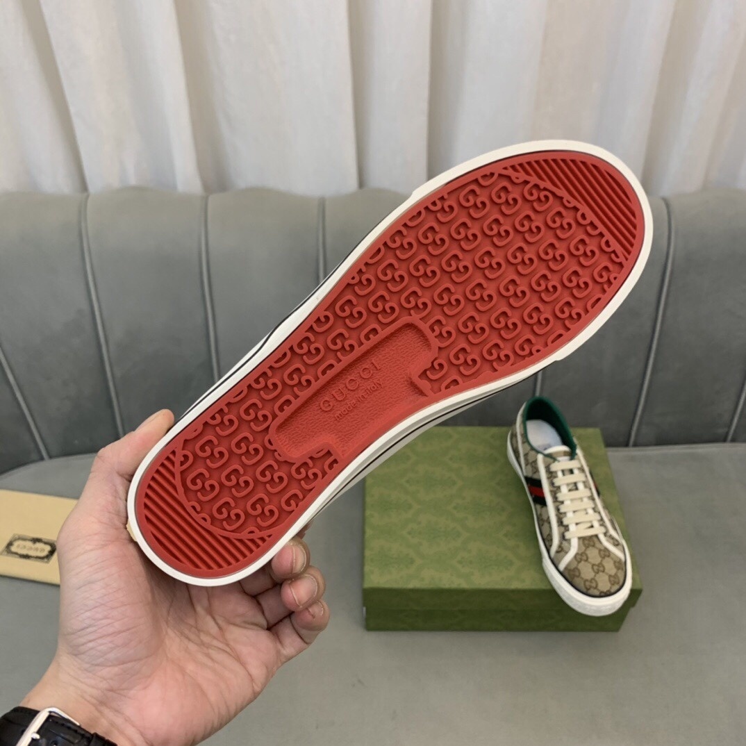 gucci shoes/sneakers-074