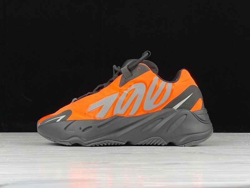 yeezy 700 580 FV3258 YEEZY BOOST 700 ORANGE CORE BLACK WOMAN 36 39 MAN 40 46 AF75