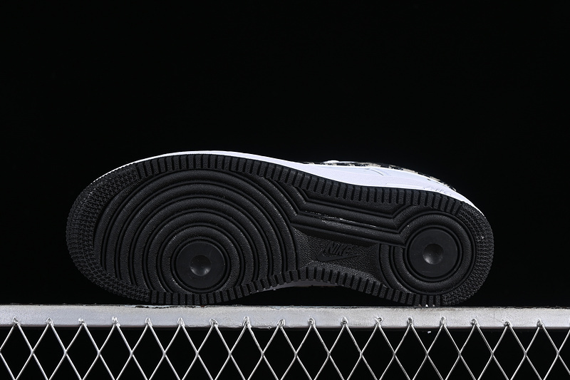 air force 1 300 CW2288 111 AIR FORCE 1 07 LOW WHITE WHITE GREY WOMAN 36 39 MAN 40 45 9A17