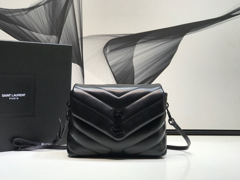 ysl LouLou 20cm 290usd75B4