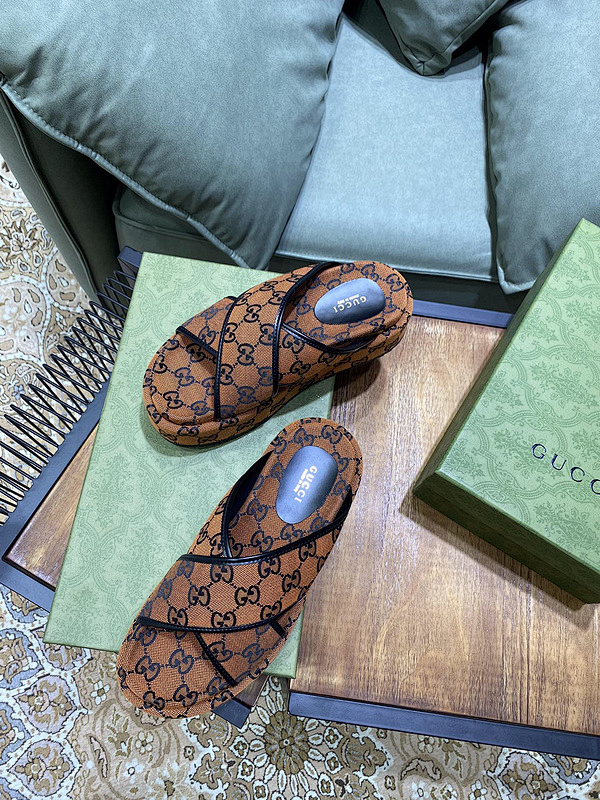 GUCCI SHOES Gucci GG Multicolor platform sandal 663666(130 usd)(22B0)