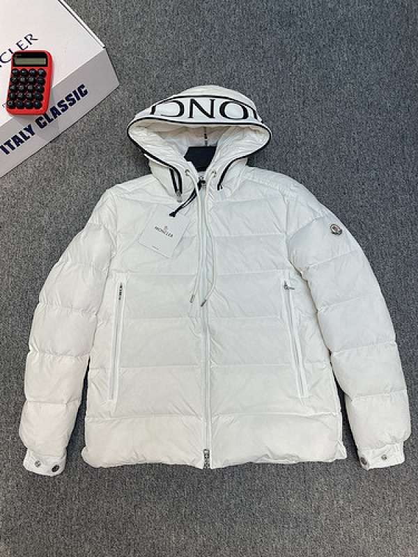 Moncler M0N﹡CLE﹡ COAT 13E2