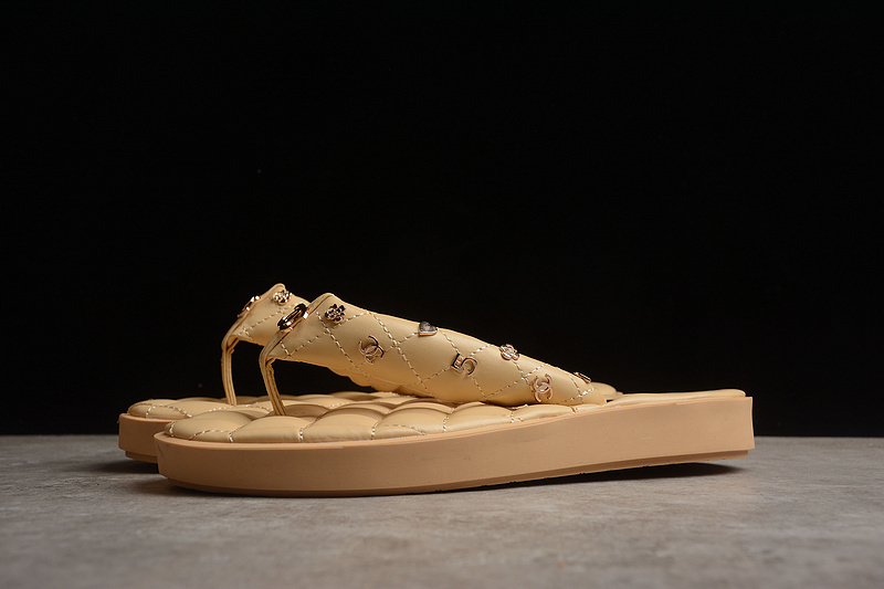 Sandal 【250】[A2507]-[CHA﹡NEL LAMBSKIN SLIPPERS BROWN]-[WOMAN︰35-39] A305