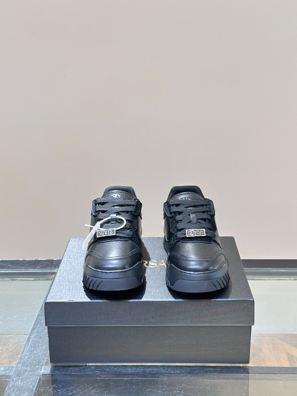 Versace men's shoes -VERSACE 0002146A