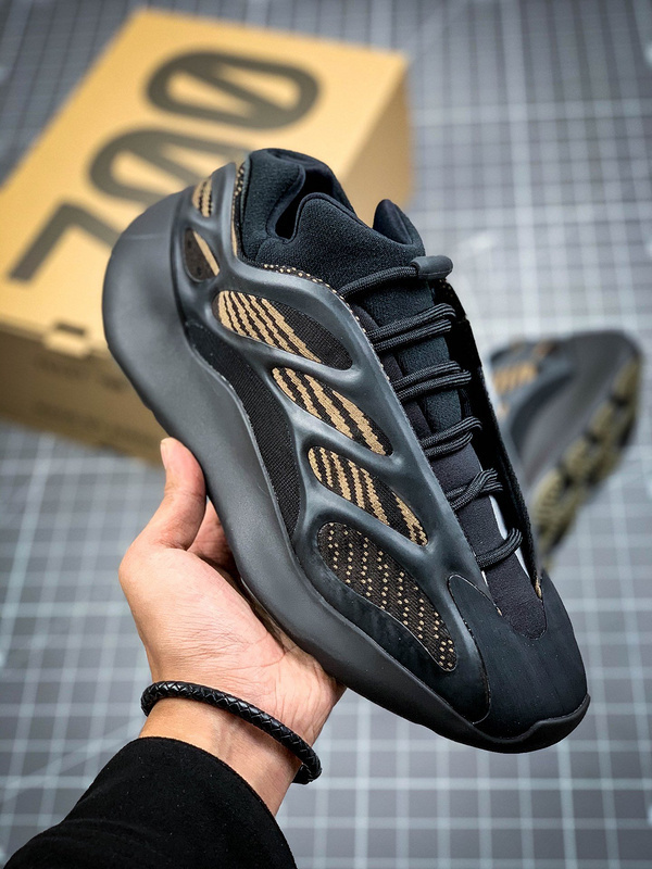 yeezy 700 600 GY0189 YEEZY 700 V3 CLAY BROWN EREMIEL EREMIEL EREMIEL WOMAN 36 39 MAN 40 48 B1