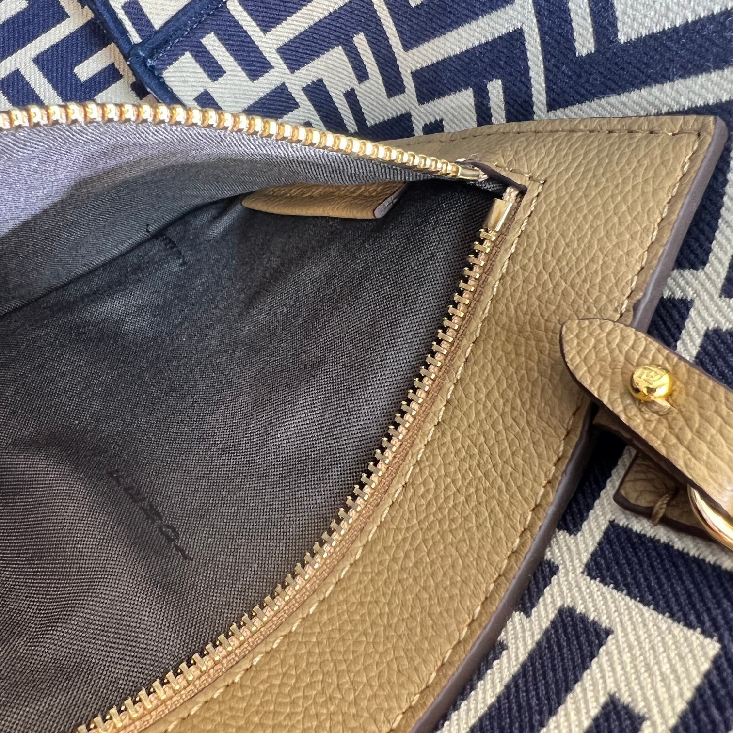 Fendi Bag -FENDI 0192