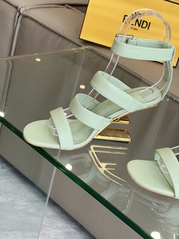 FENDI Women shoes -FENDI 00272156