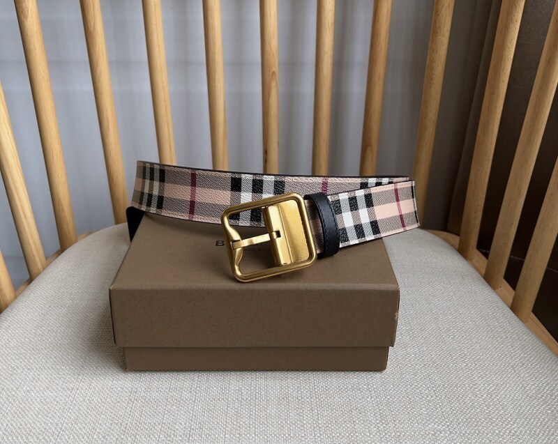 BURBERR The belt -BURBERRY 00032B99