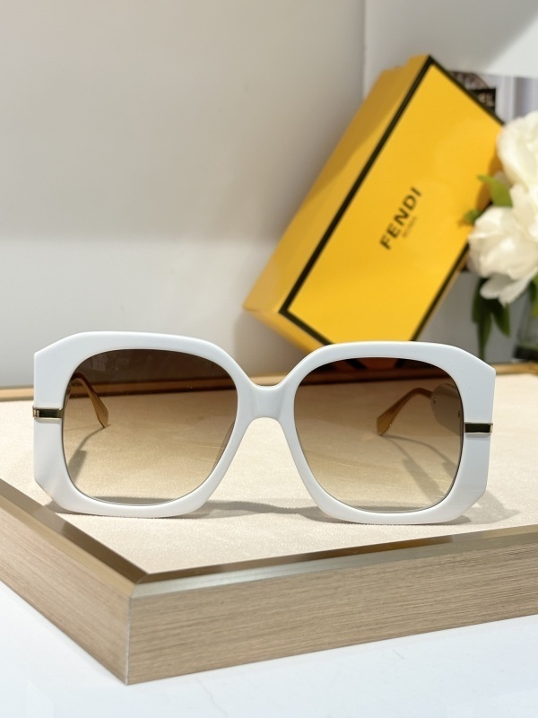 Fendi glasses -FENDI 01228645