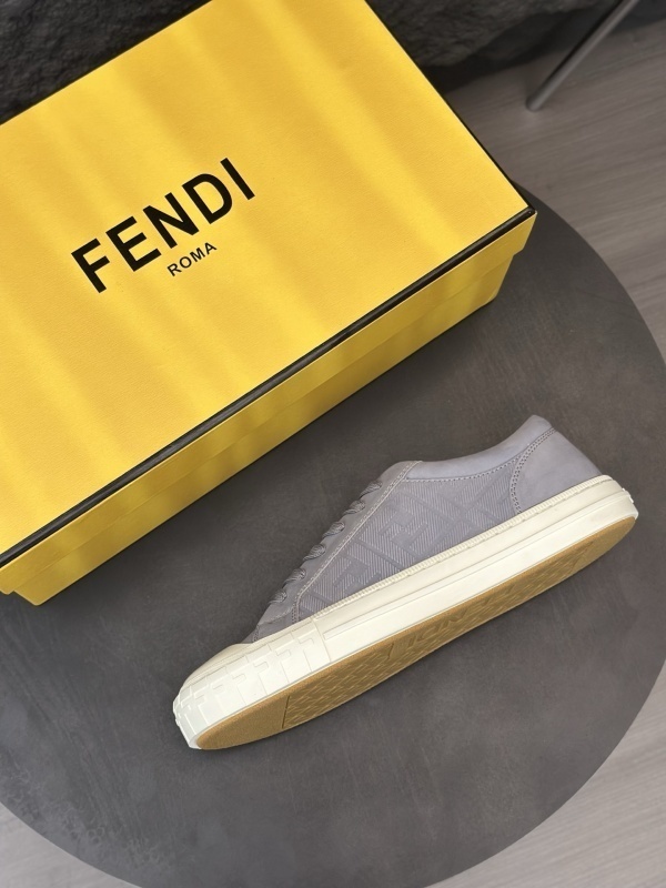 FENDI Men shoes -FENDI 0020CC9E