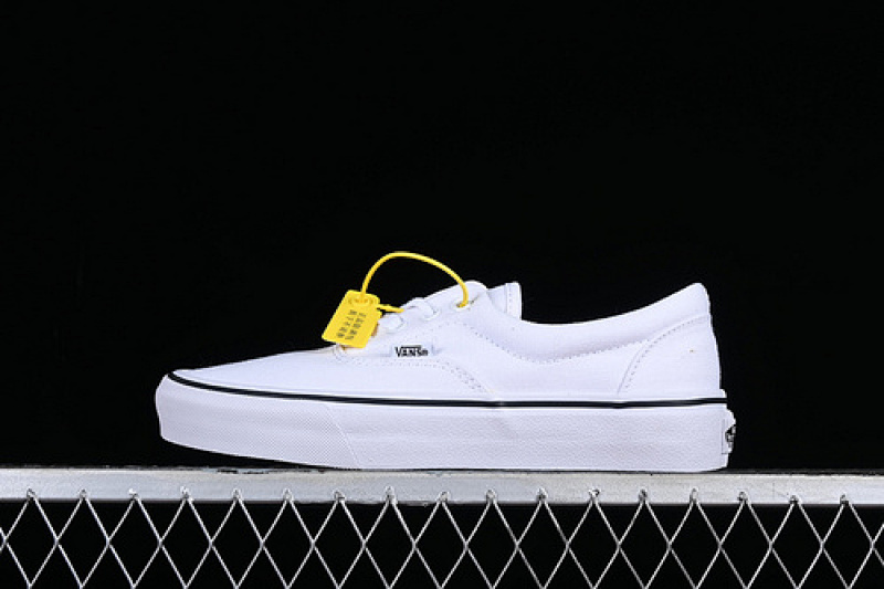 [VN000EWZW00]-[ERA WHITE∕BLACK]-[WOMAN︰35-39]-[MAN︰40-44](C6DD)