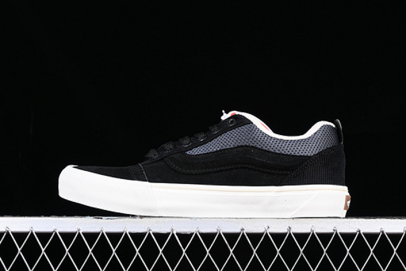 【280】[VN0009QC6BT]-[KNU SKOOL VR3 LX BLACK∕WHITE]-[WOMAN︰35-39]-[MAN︰40-44](6BD7)