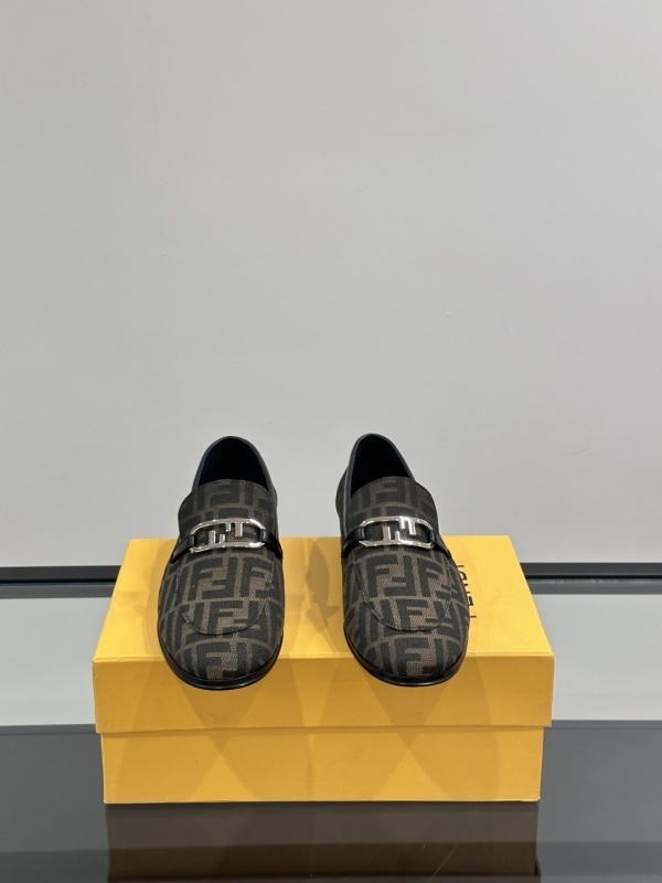 FENDI Men shoes -FENDI 0056B8BA