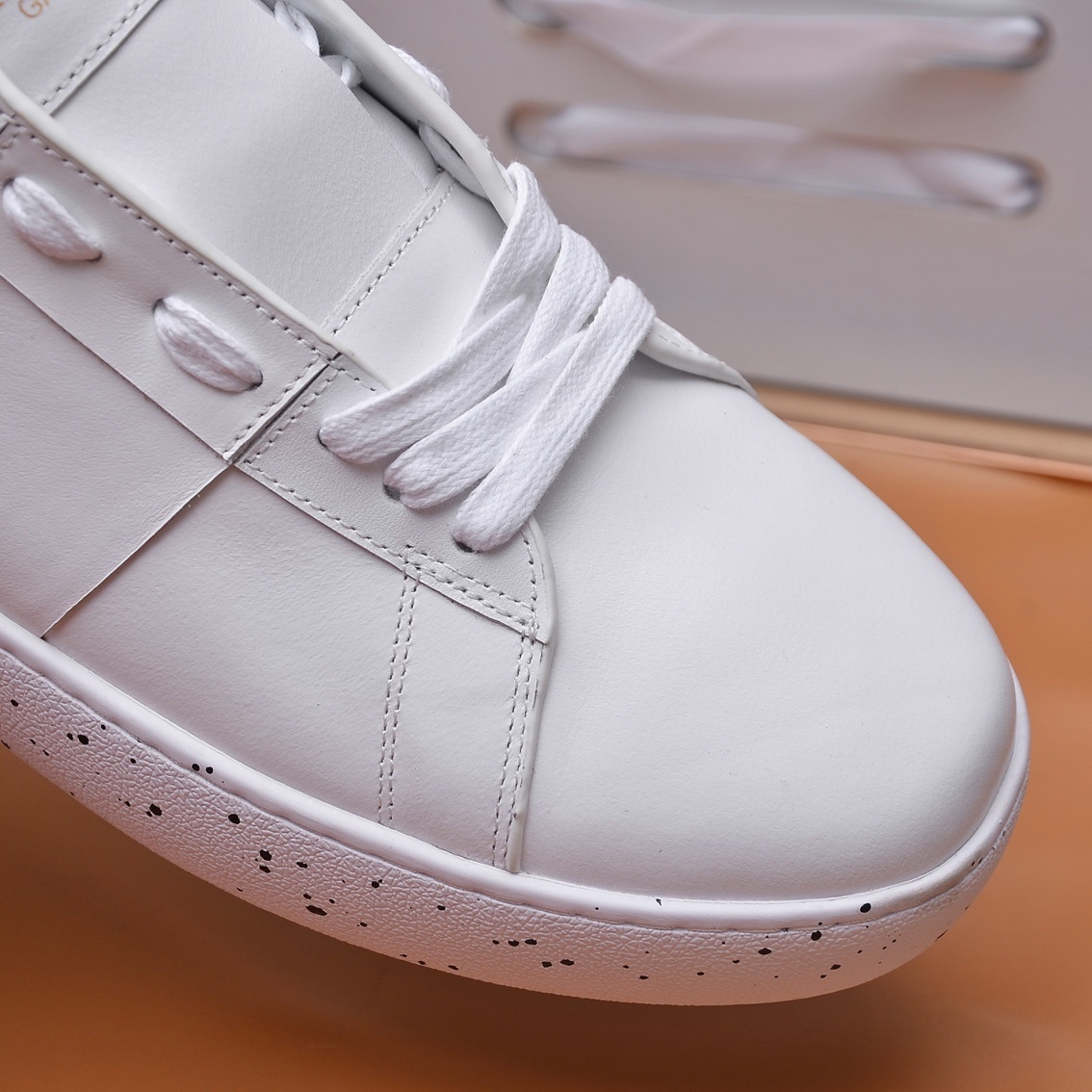 valentino shoes /sneakers-902