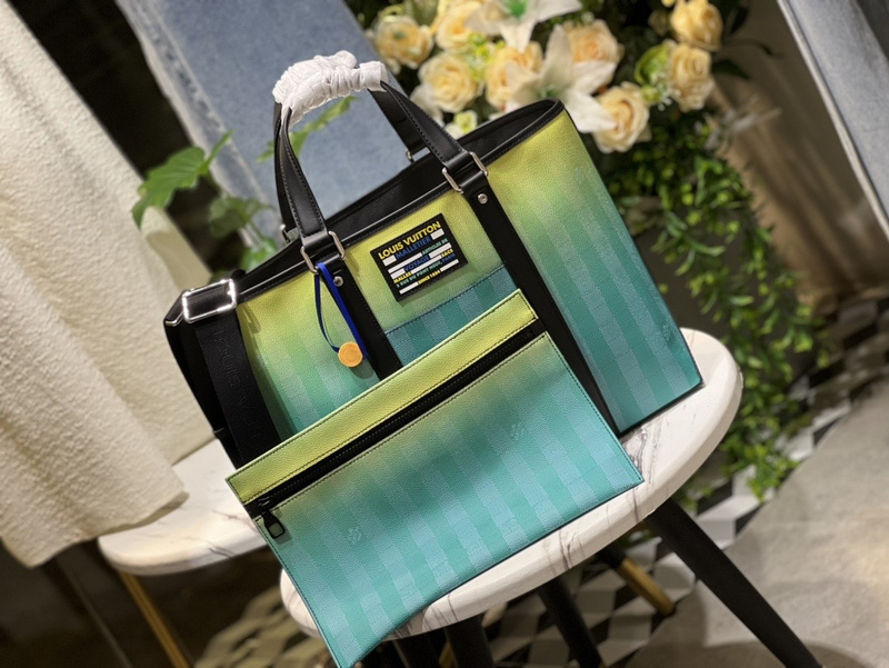 WKD TOTE PM M59919 (330usd)(0B80)