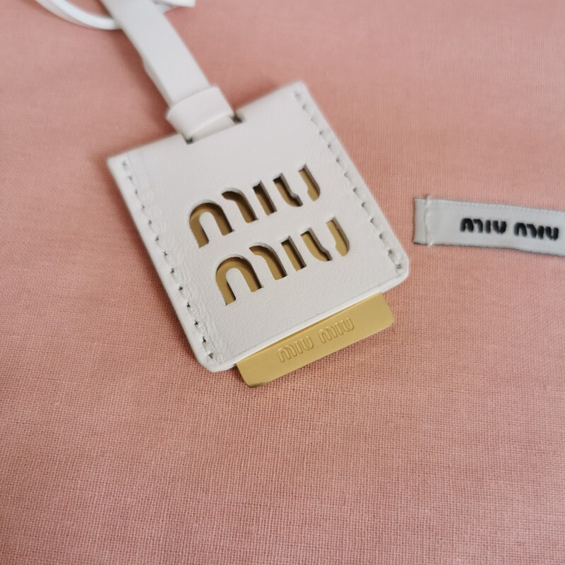 miu miu Miu miu handle bag3D64