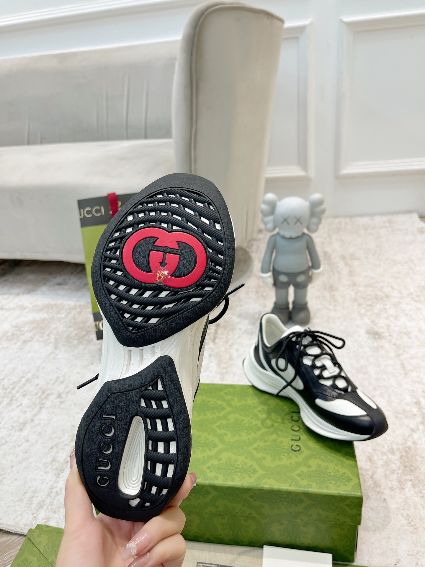 gucci shoes/sneakers-353