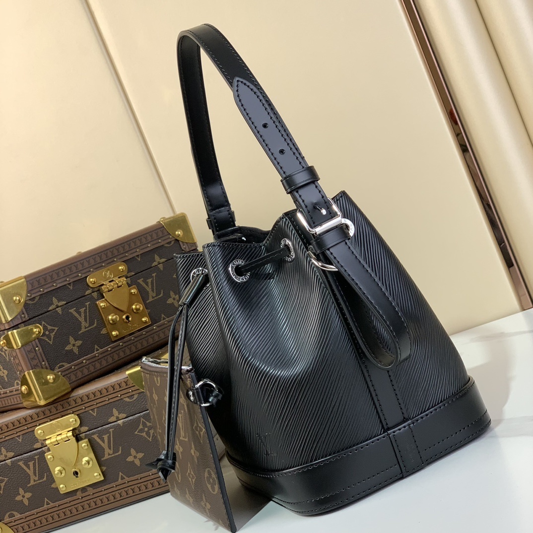 LV-Handbags M12603 Green M12848 White M12847 Black M24675 Red (Water ripple)(333B)