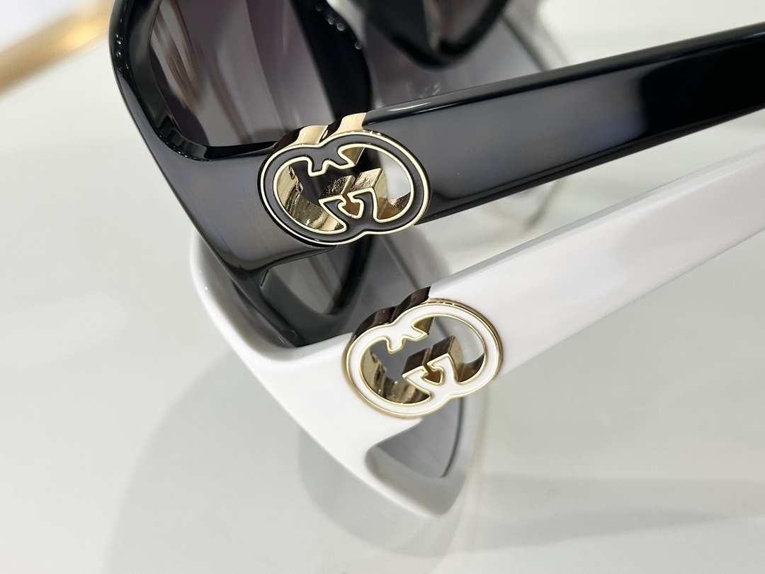 Gucci glasses -GUCCI 0022