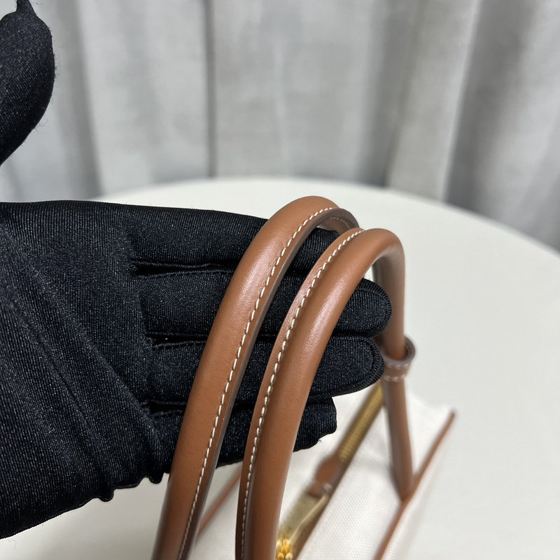 miu miu Miu miu Softy Padded bag20D6