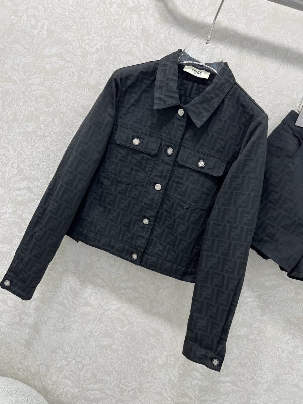 Fendi Women clothes -FENDI 113FEED