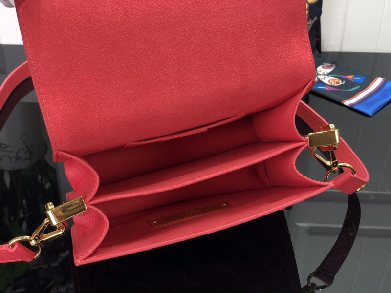 louis vuitton LV MINI DAUPHINE M20747BDDC