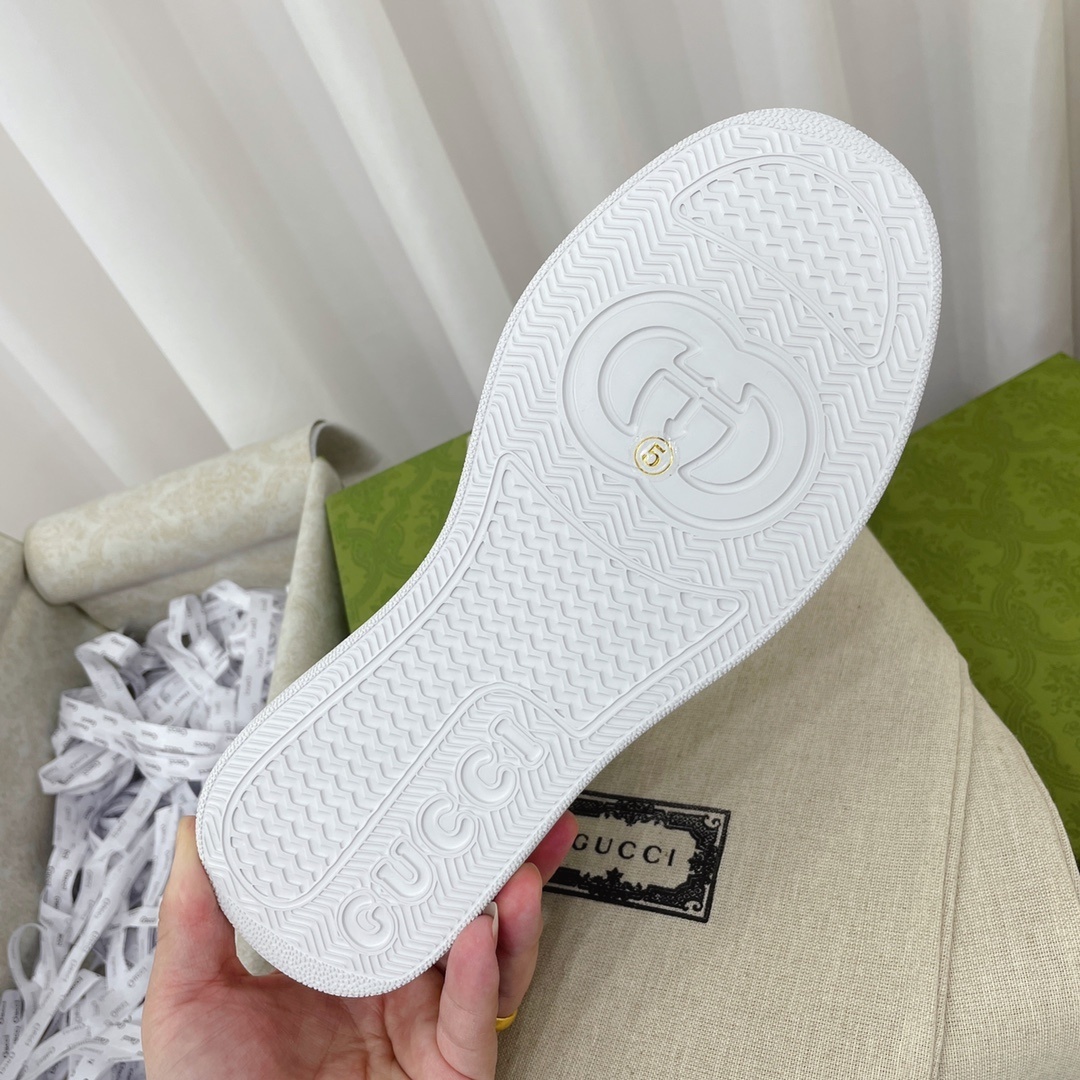 gucci shoes/sneakers-819