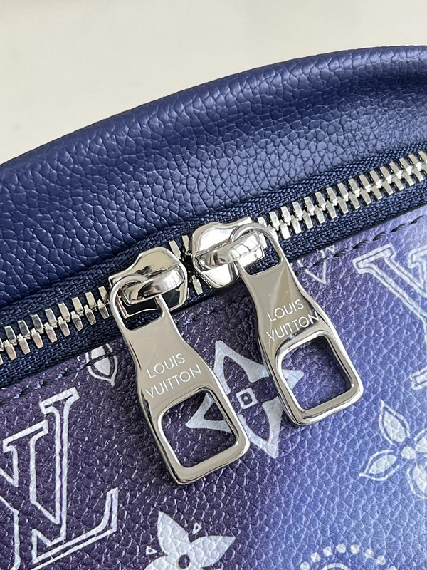 LV DISCOVERY BUMBAG PM M20587(270USD)(C030)