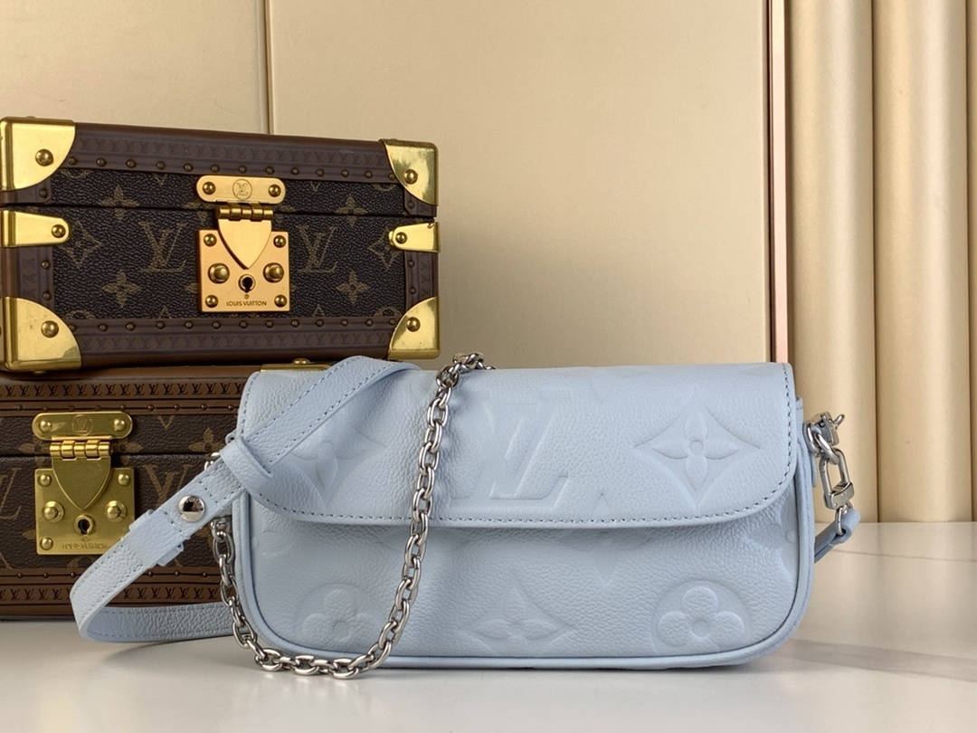 LV-Handbags m82210 m82154 Light blue (embossed)(A560)