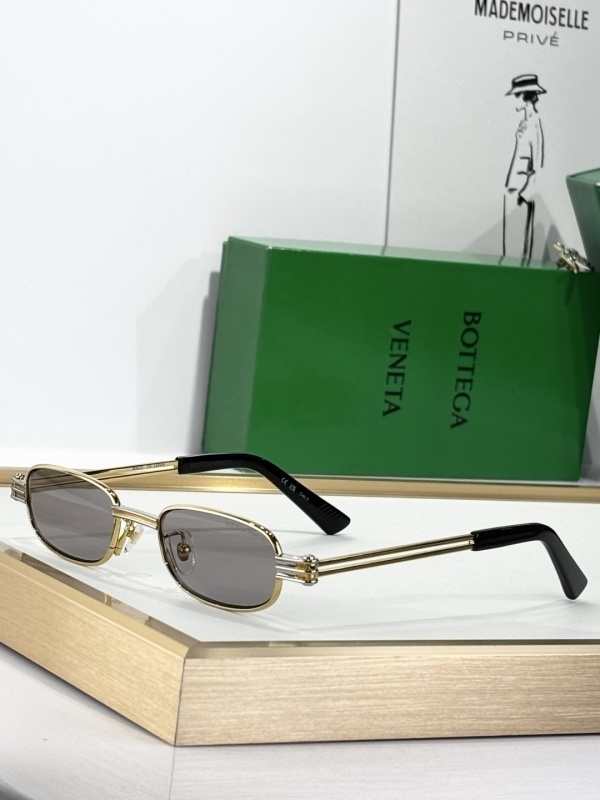 Bottega Veneta glasses -BV 0052027B