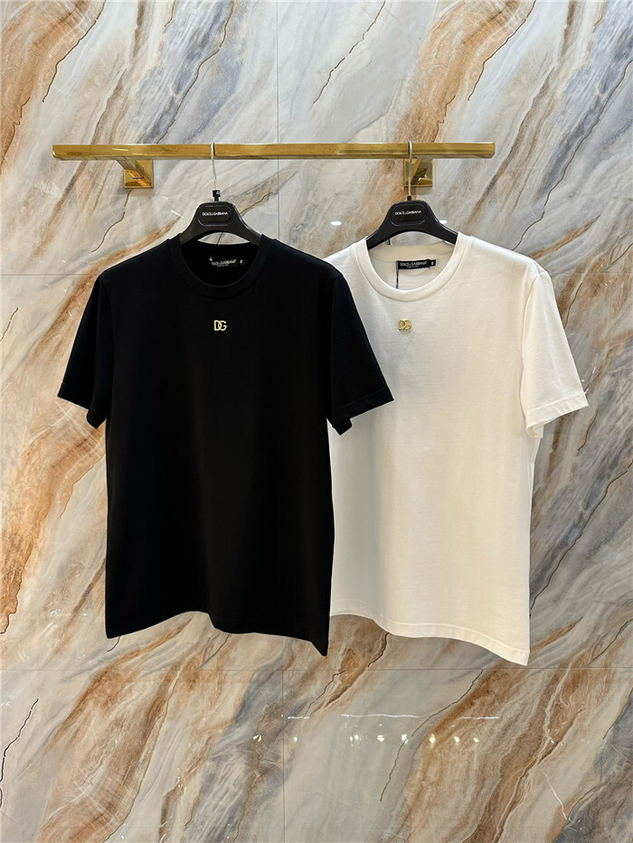 Dolce & Gabbana Clothes D﹡lce & Gabbana T Shirt Top Version 804E