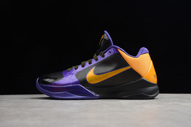 kobe 390 386430 071 ZOOM KOBE 5 X LAKERS BLACK DE SOL VARSITY PURPLE MAN 39 46 0CE6