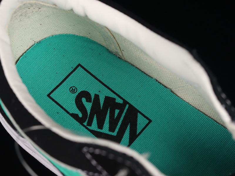 [VN0A4UUK2V4]-[SK8 LOW BLACK∕BLACK∕GREY]-[WOMAN︰35-39]-[MAN︰40-44](C421)