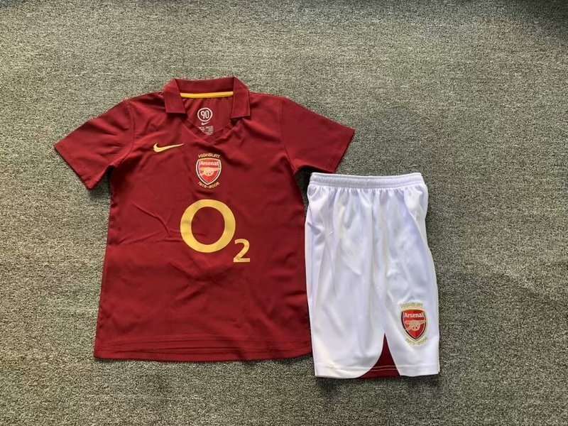 vintage Cheap Arsenal retro kids sets 2005 maglia calcio maillot football camisetas fut