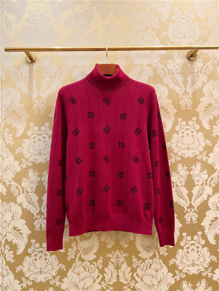 Dolce & Gabbana Clothes D﹡lce & Gabbana Sweater Top Version 8DDE